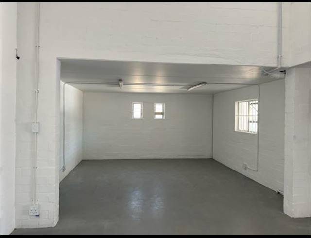 333M² WAREHOUSE TO LET IN ELFINDALE